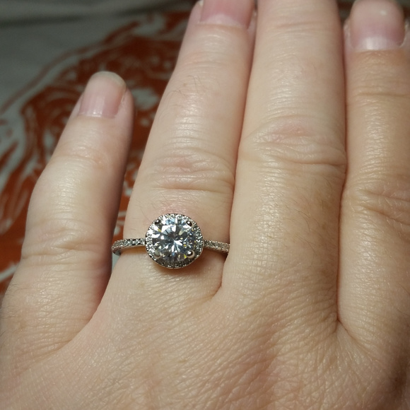 5 For $20 Round Solitaire CZ Ring SZ 5 Only - Picture 2 of 4